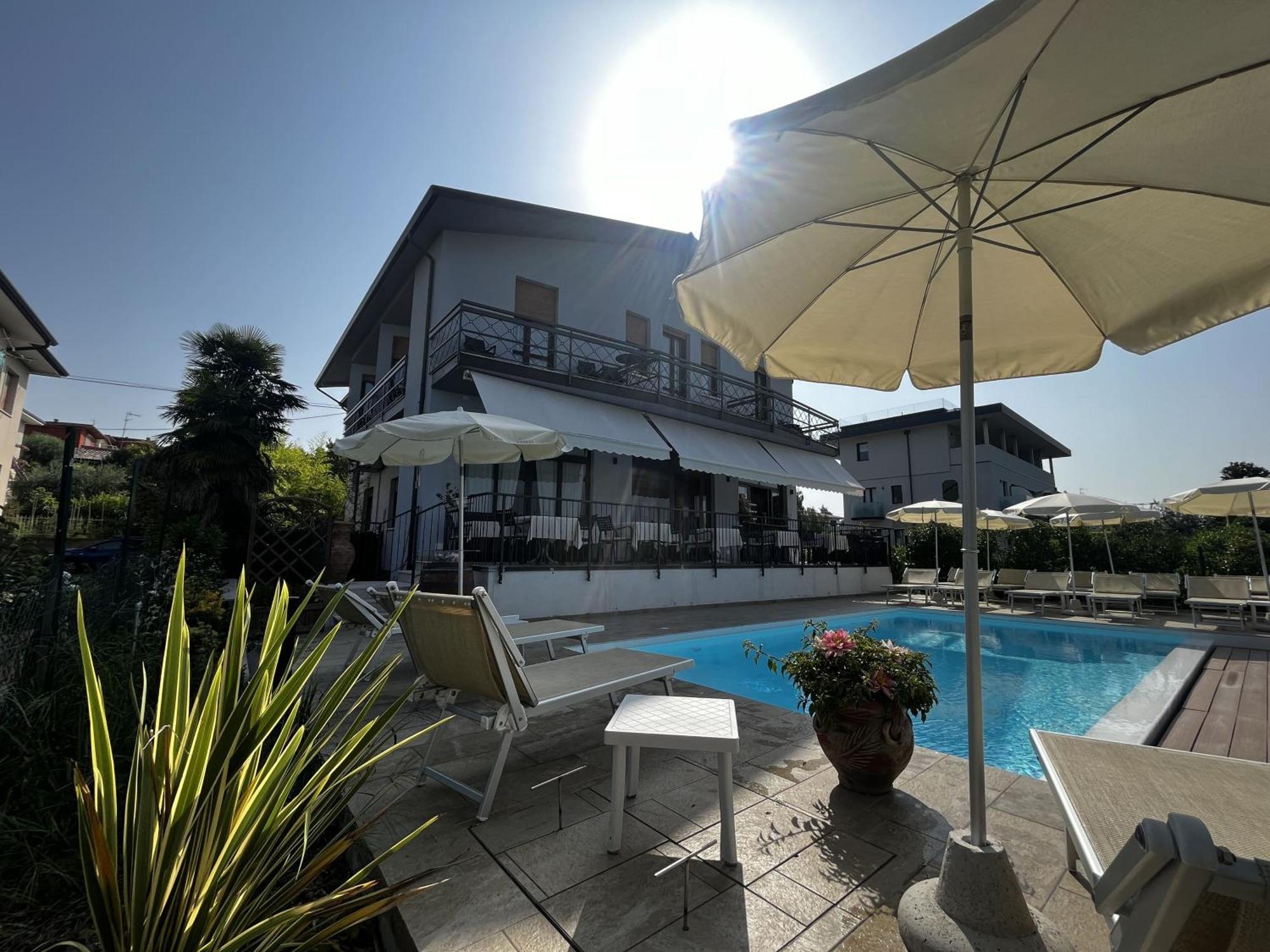 Hotel Renata Lazise Zewnętrze zdjęcie